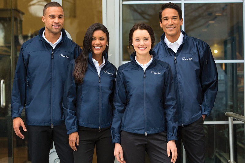 May Đồng Phục Lễ Tân Khách Sạn Chuẩn 5 Sao – Sang Trọng