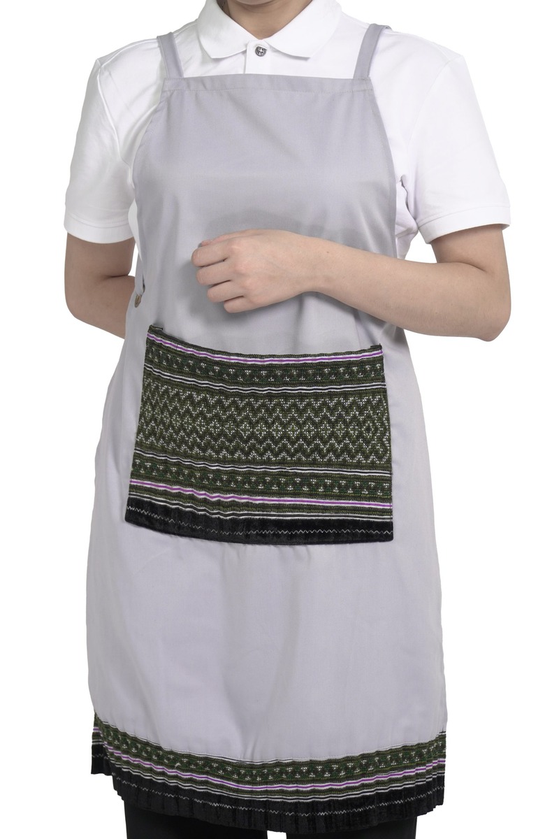 Chất liệu vải thoải mái là yếu tố quan trọng khi lựa chọn đồng phục quán nướng