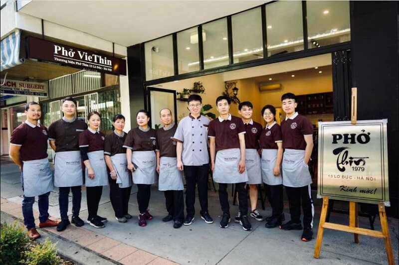 Đồng Phục Quán Phở Đẹp | May Theo Yêu Cầu | Báo Giá 2026