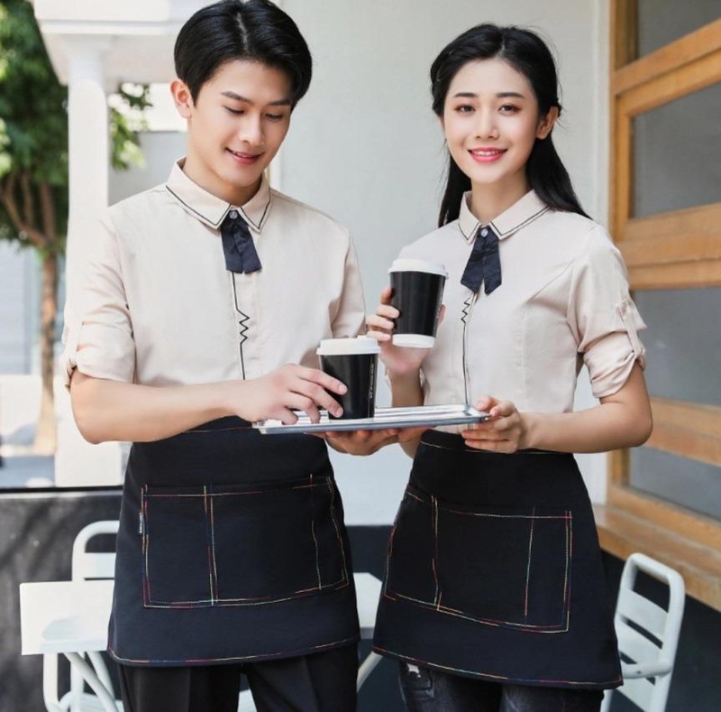 Áo sơ mi vẫn là item được lựa chọn nhiều nhất làm đồng phục quán cafe TPHCM