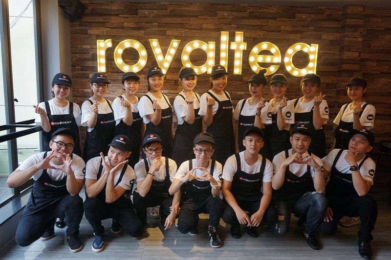 Đồng phục quán trà sữa Royal Tea