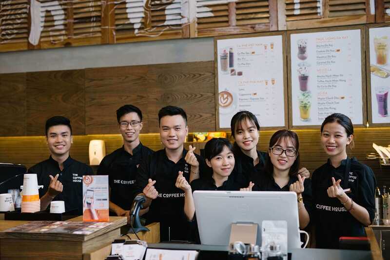 Hợp đồng thuê nhân viên quán cafe không thể thiếu khi đi làm