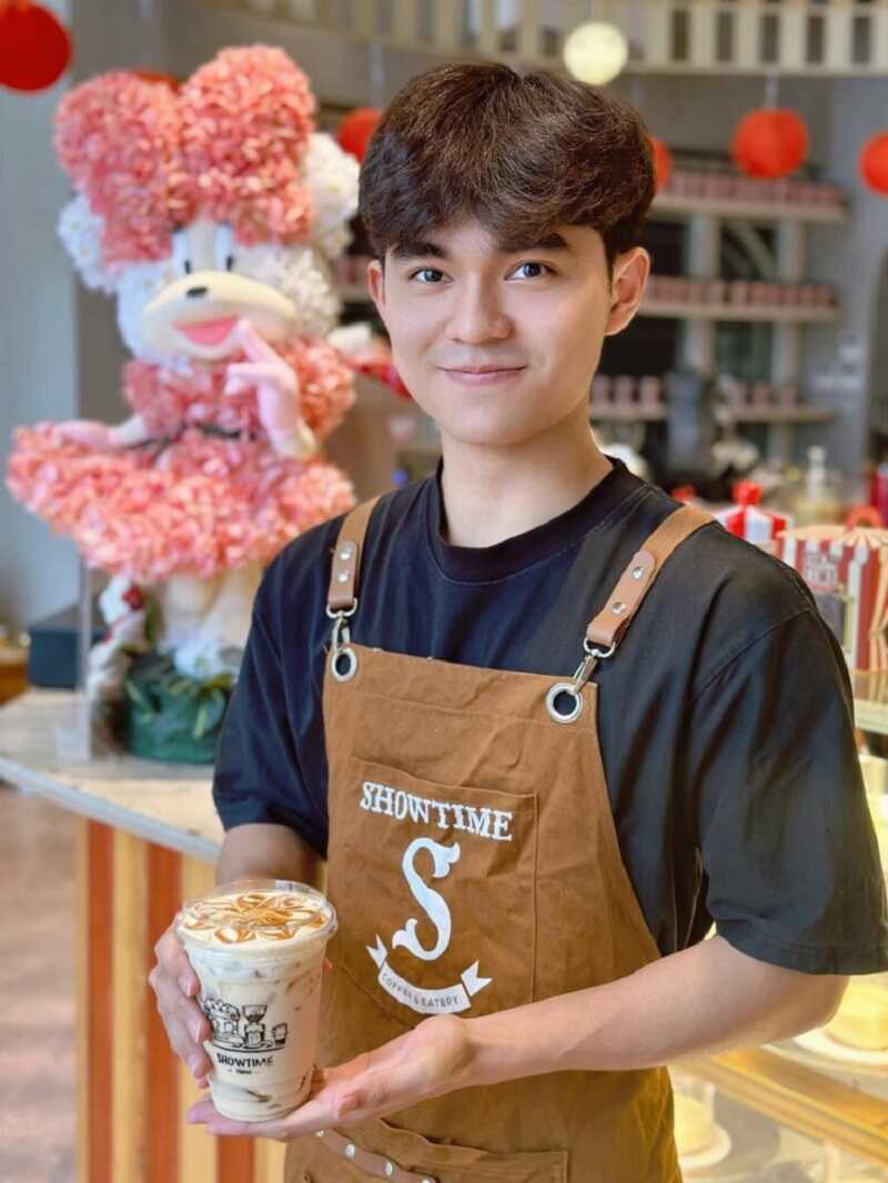 Mặc tạp dề đồng phục giúp tăng tính nhận diện thương hiệu