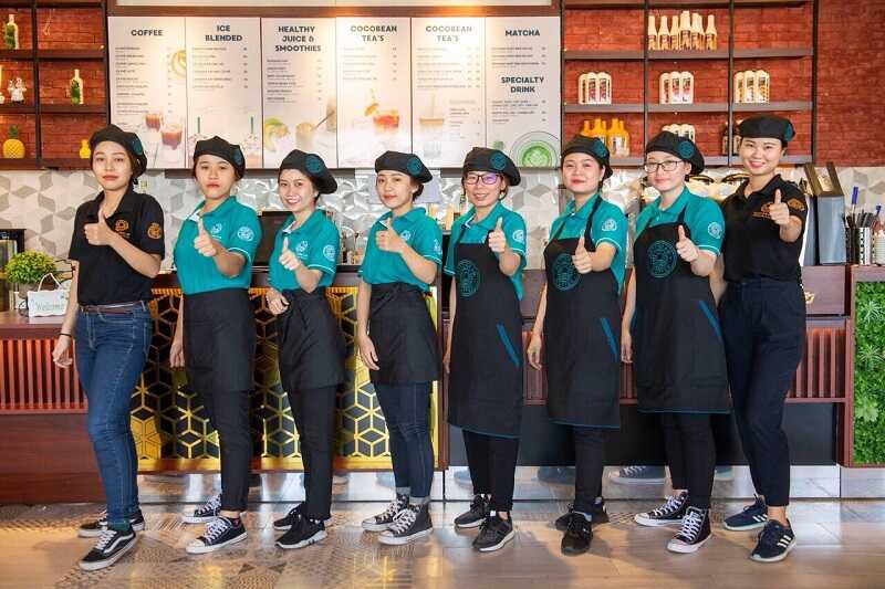 Sử dụng tạp dề làm đồng phục là công cụ quảng bá hình ảnh đẹp cho doanh nghiệp