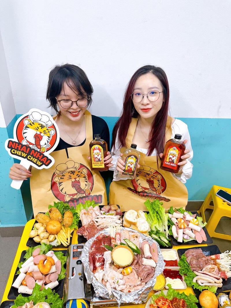 Tạp dề giấy có gì đặc biệt và nên mua ở đâu giá rẻ?