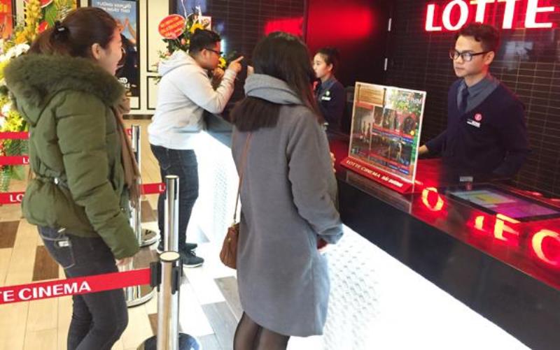 Đồng phục áo len đơn giản và thanh lịch