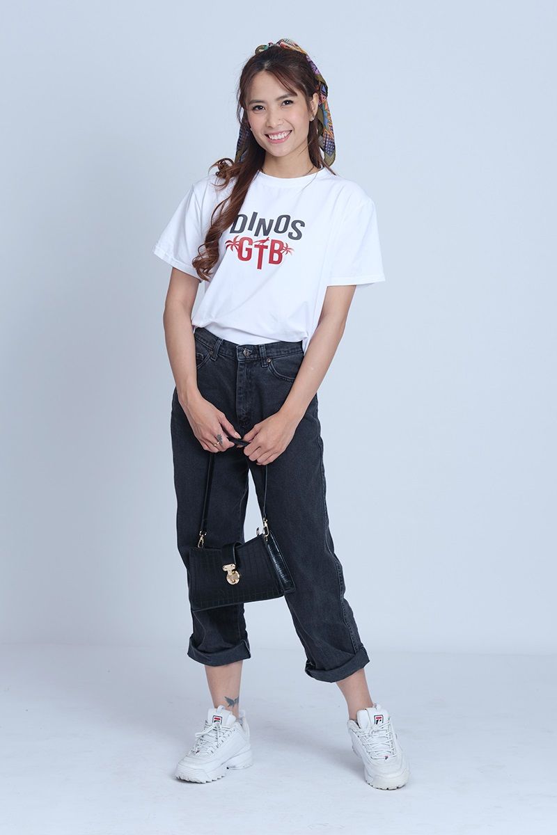 Đồng phục áo trắng cổ tròn thoáng mát