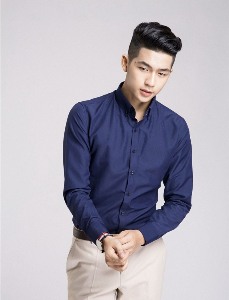 Áo sơ mi đồng phục màu xanh dương mới lạ