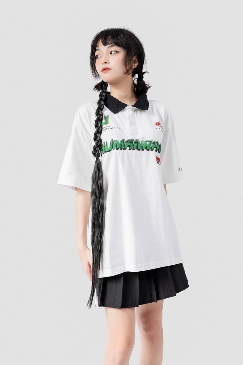 Áo polo và chân váy tennis là set đồ cực cá tính