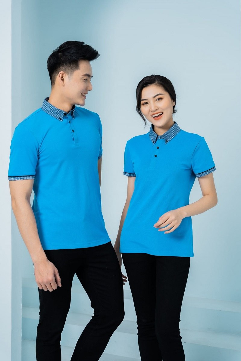 Áo polo là đồng phục không thể thiếu của dân công sở
