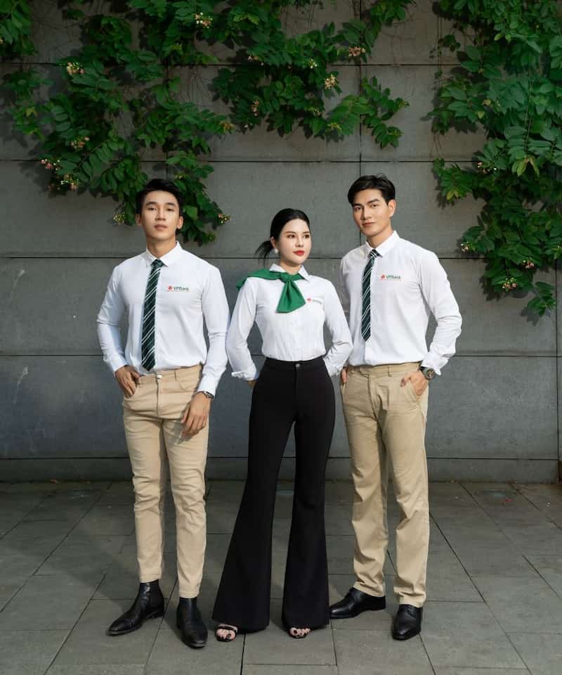 May đồng phục sơ mi ấn tượng tại Handyuni