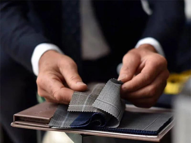 Vải may đồng phục vest thường là chất liệu cao cấp