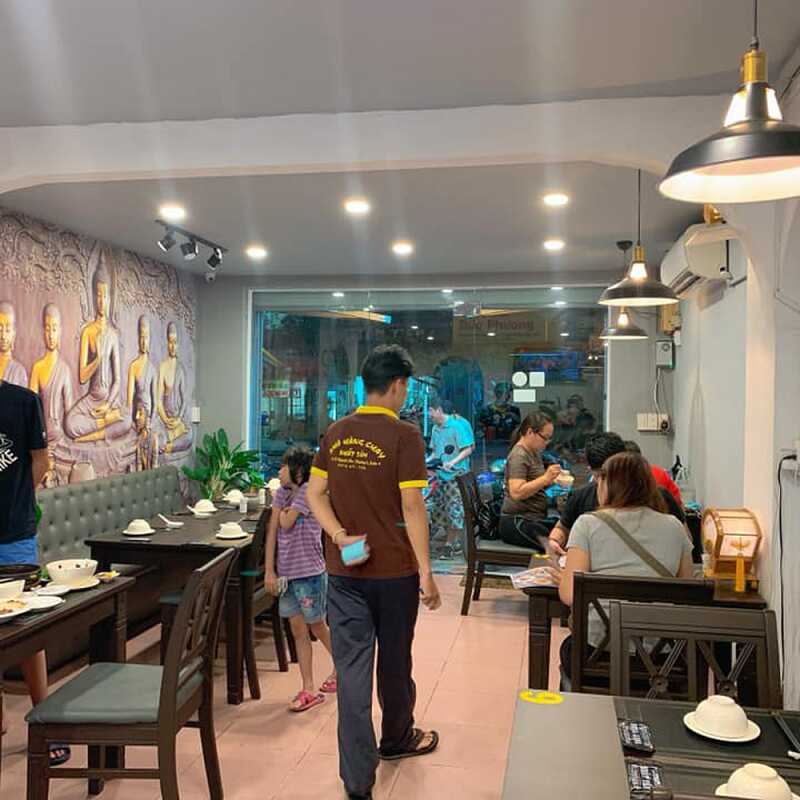 Đồng phục nhà hàng chay xây dựng tính thống nhất