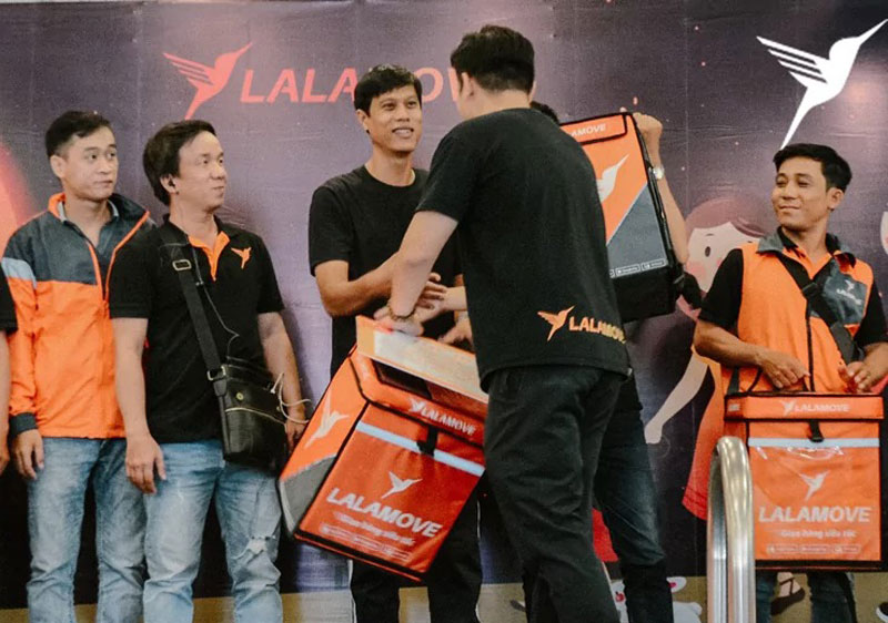 Đồng phục áo phông có cổ Lalamove