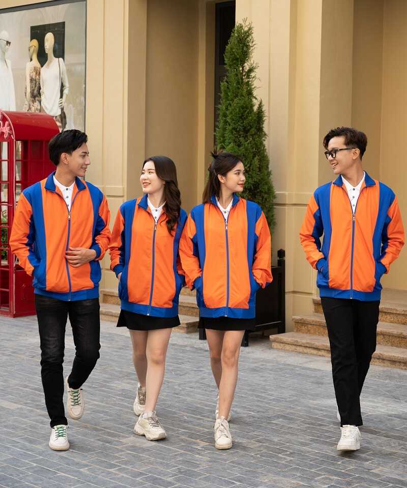 In áo đồng phục tại Đà Nẵng trên mẫu áo khoác gió