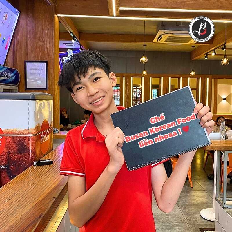 Áo thun đồng phục nhà hàng Busan Korean cho nhân viên