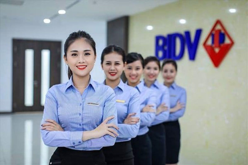 Chọn size đồng phục BIDV phù hợp với mọi vóc dáng