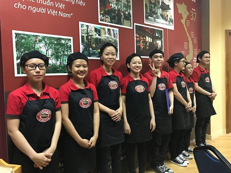 Đồng phục tạp dề Highlands Coffee