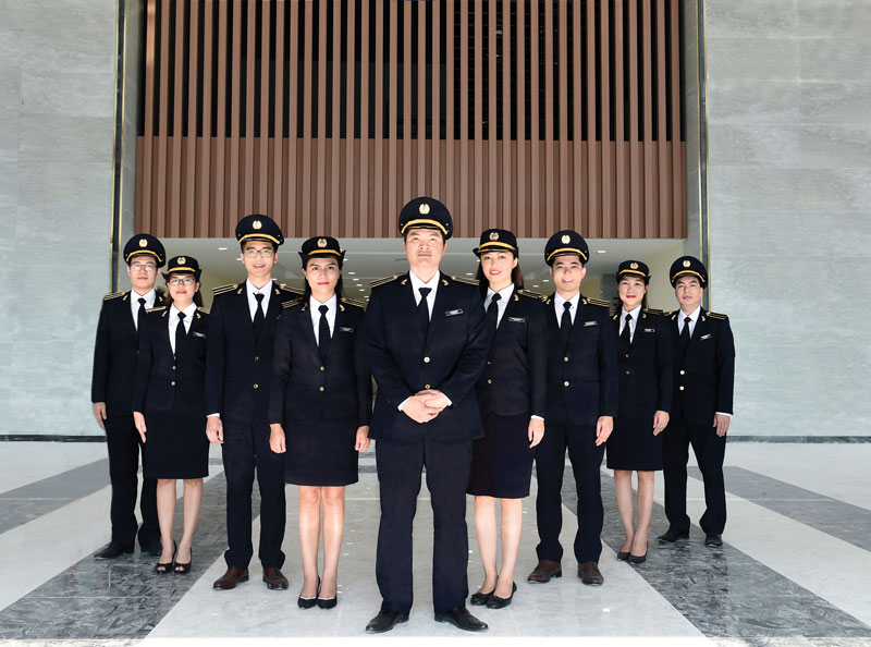 Tổng hợp những mẫu đồng phục kiểm toán phổ biến