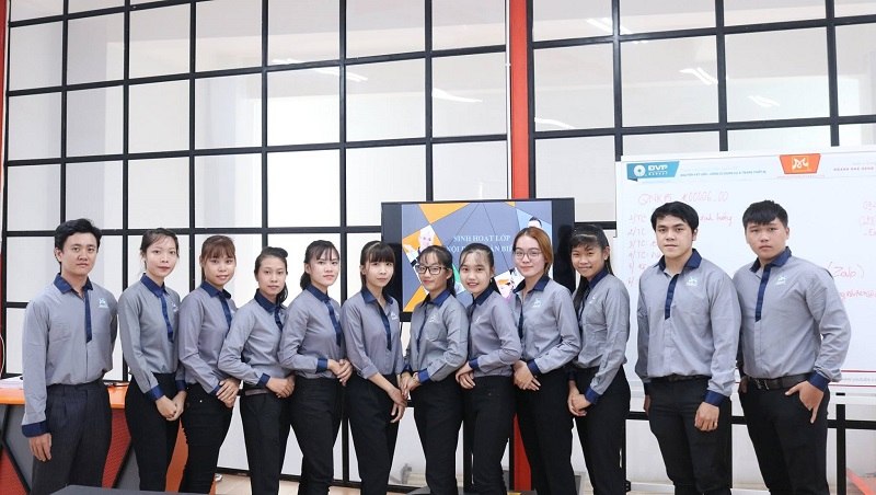 Đồng phục Hướng Nghiệp Á Âu áo sơ mi thanh lịch