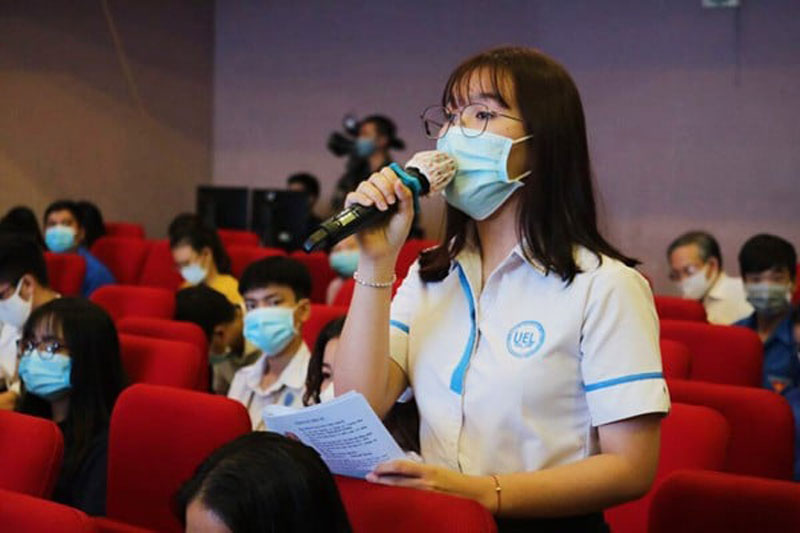 Đồng phục áo sơ mi Đại Học Kinh Tế – Luật