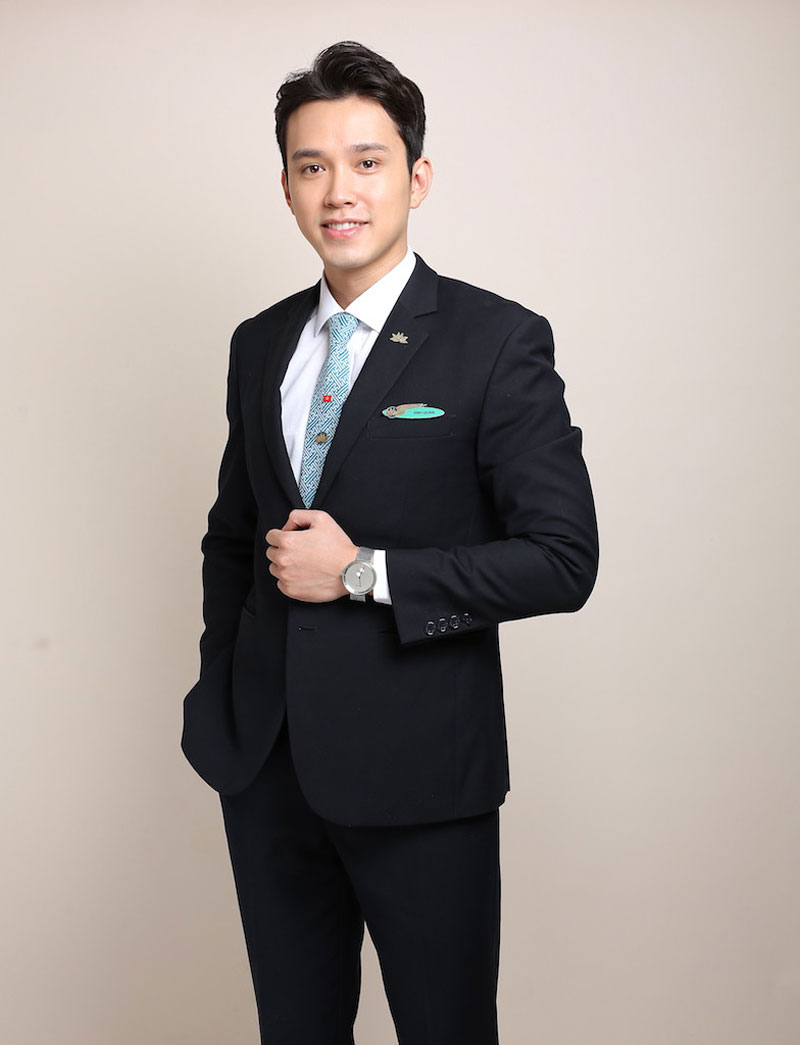 Đồng phục tiếp viên nam Vietnam Airlines