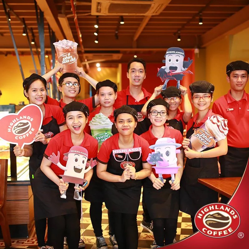 áo đồng phục Highlands Coffee