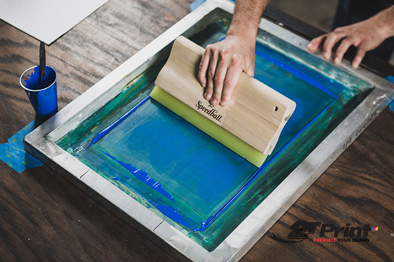 Công nghệ in lụa truyền thống