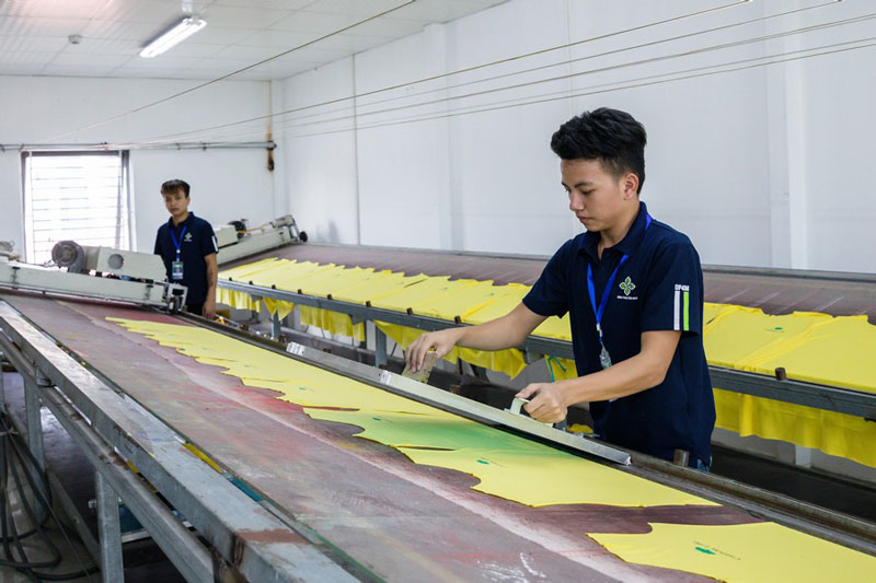 Dịch vụ in áo đồng phục tại Cần Thơ đa dạng tại Handyuni