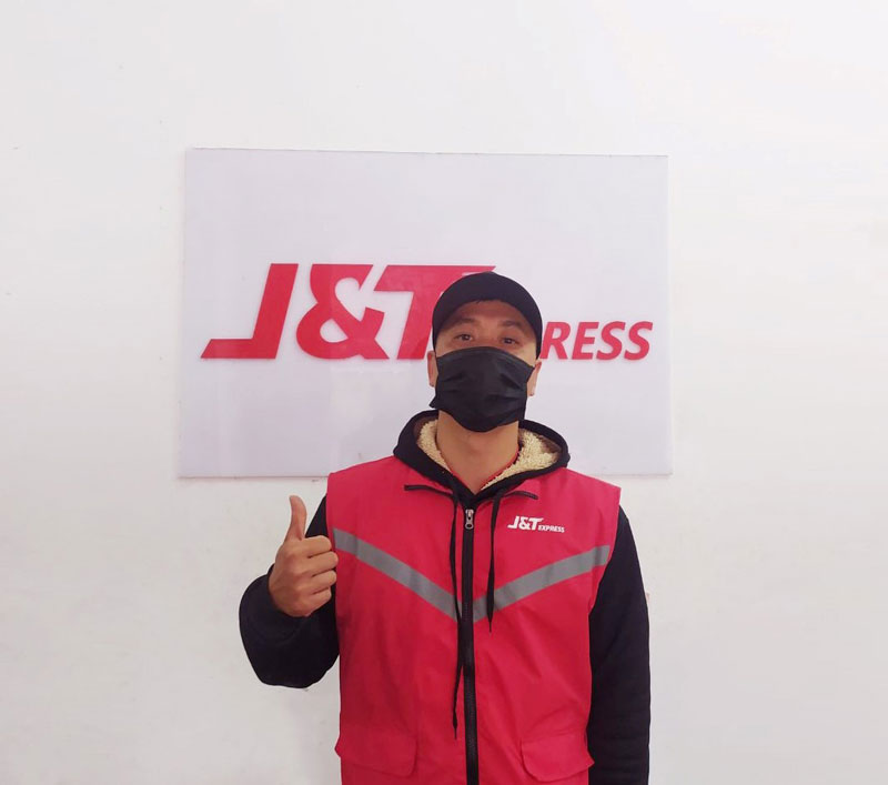 Áo gile đồng phục J&T