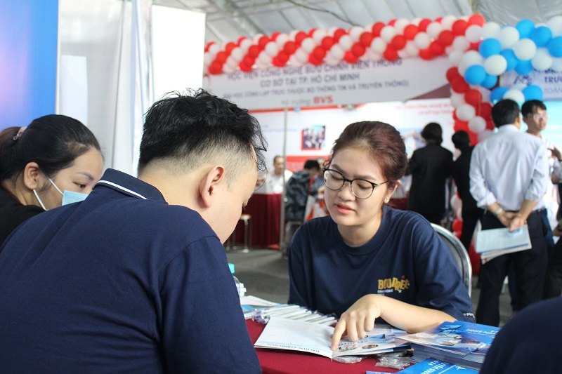 Đồng phục VAA cho các đội nhóm đa dạng về thiết kế