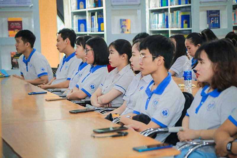 Đồng phục áo thun Bách Khoa