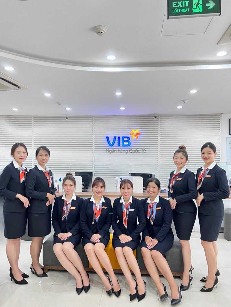 Đồng phục vest ngân hàng VIB thanh lịch