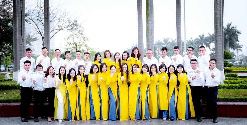 May đồng phục GP Bank giá tốt, lấy nhanh tại Handyuni