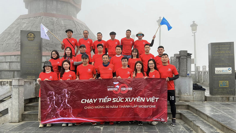 Đồng phục giải chạy Mobifone