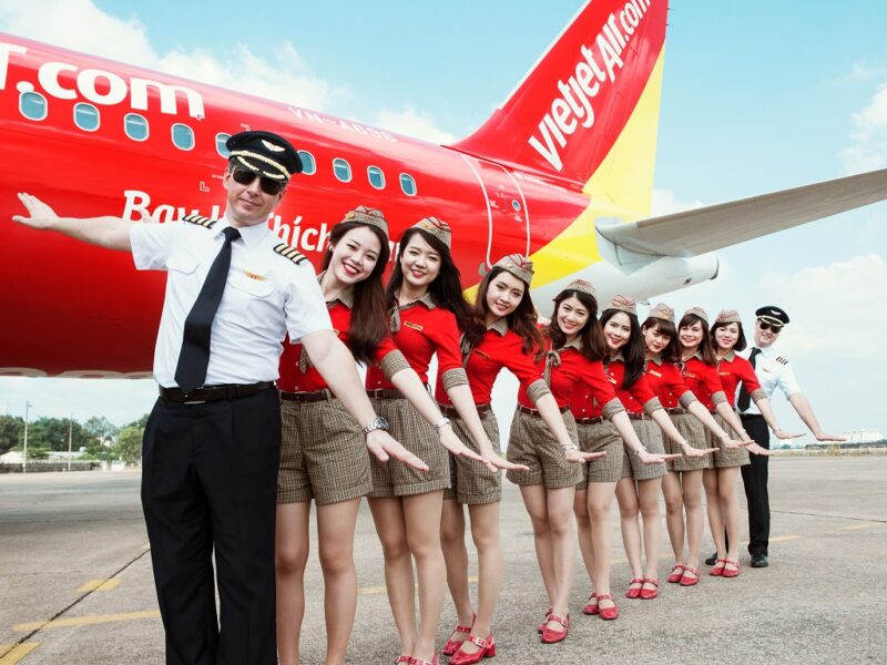 Đồng phục phi công Vietjet
