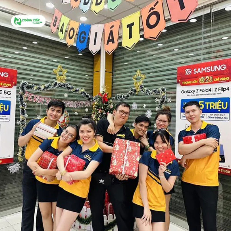 Đồng phục team building Thế Giới Di Động