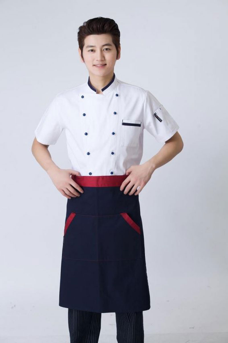 Quần bếp kết hợp với tạp dề