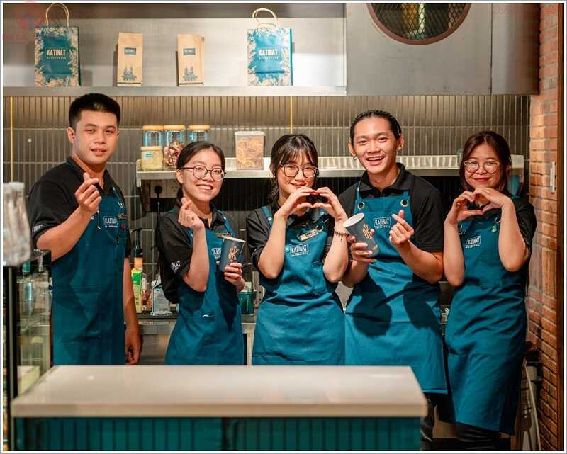 Handy Uni đơn vị may đồng phục F&B uy tín nhất hiện nay