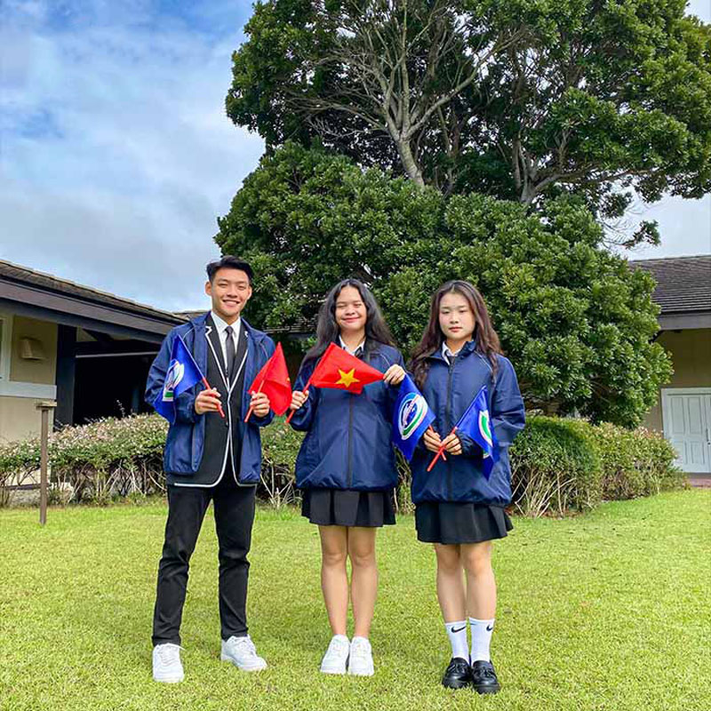 Đồng phục áo khoác THCS-THPT Newton