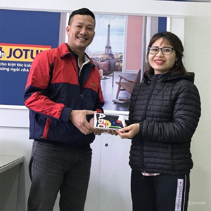 Áo khoác gió đồng phục thương hiệu sơn Jotun ấm áp