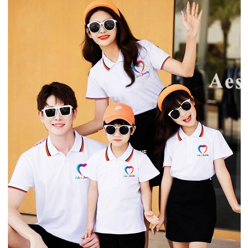 In áo thun có cổ đồng phục gia đình