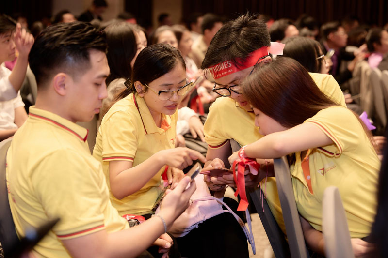 Mẫu đồng phục áo thun có cổ Sun Group