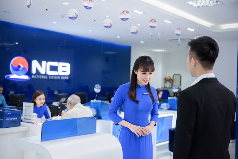 Đồng phục áo dài ngân hàng NCB nền nã