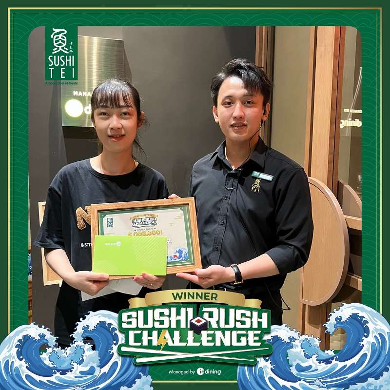 Đồng phục quản lý nhà hàng Sushi Tei màu đen sang trọng