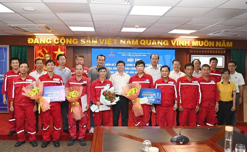 Quần áo bảo hộ lao động đồng phục PV Power an toàn