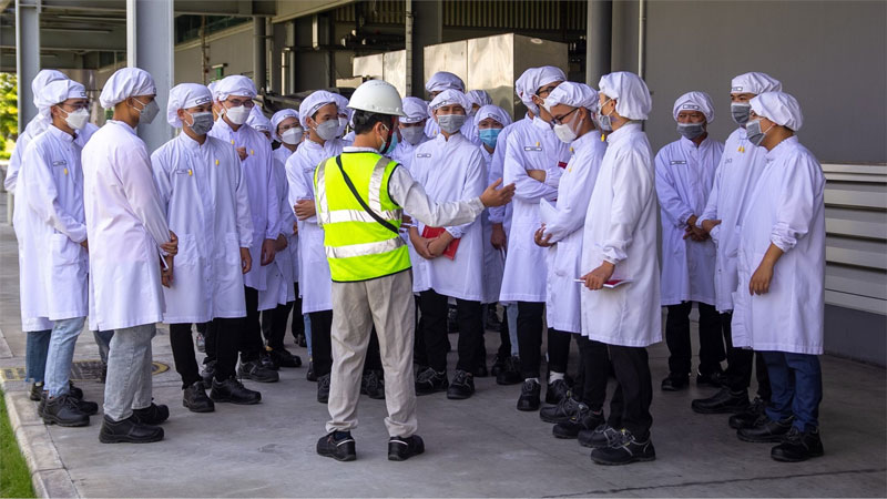 Đồng phục bảo hộ y tế Nestlé