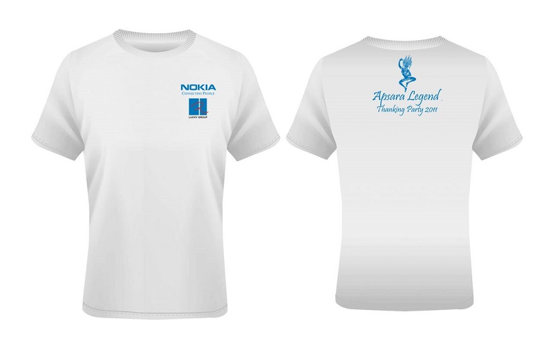 Đồng phục cổ tròn màu trắng mang vẻ đẹp phá cách