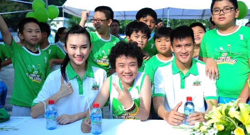 May đồng phục công ty Nestlé