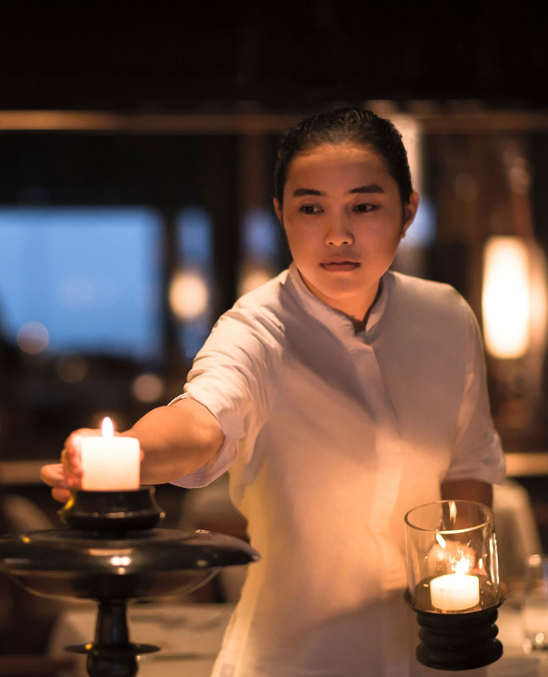 Đồng phục nhân viên phục vụ Amanoi Resort